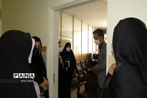 دیدار معاون پرورشی و فرهنگی اداره کل آموزش و پرورش تهران با همکاران حوزه پرورشی منطقه 8