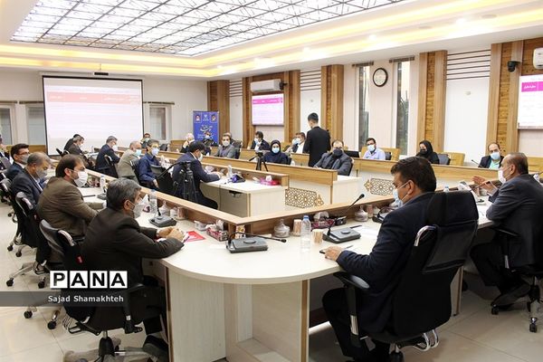 نشست شورای برنامه‌ریزی و توسعه استان خوزستان