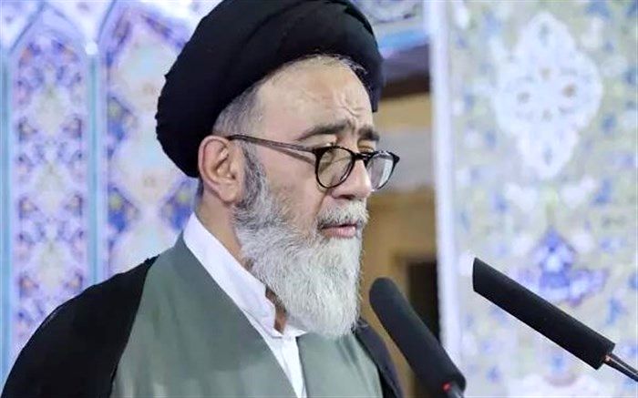 بانک‌ها برای گسترش عدالت و بهبود توزیع درآمد در جامعه تلاش کنند