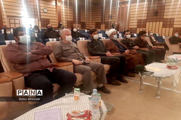 برگزاری مراسم اختتامیه دوره تشکیلاتی یاوران ولایت شهر پرند