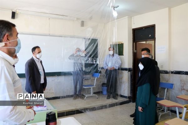 بازدید مدیرکل آموزش و پرورش آذربایجان غربی از فرآیند مصاحبه پذیرفته شدگان دانشگاه فرهنگیان