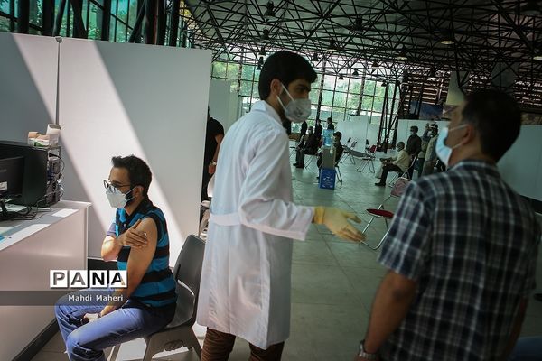 افتتاح مرکز واکسیناسیون بسیج دانشجویی