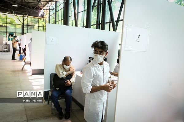 افتتاح مرکز واکسیناسیون بسیج دانشجویی