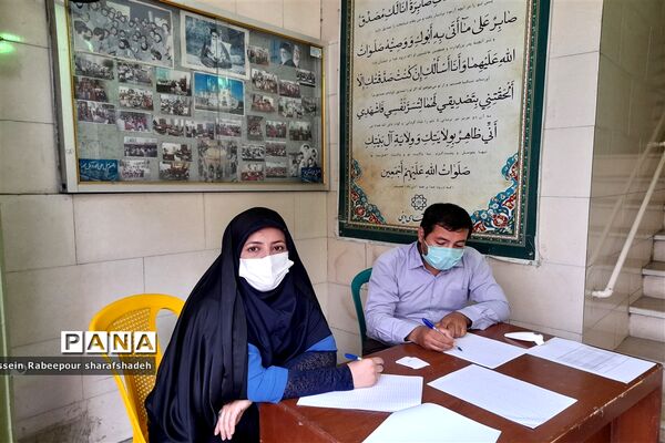 تزریق دُز دوم  واکسن کووید ۱۹ به فرهنگیان منطقه۱۶