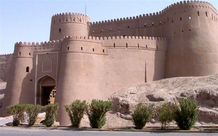 دومین سازه خشتی ایران در گلپایگان + تصاویر