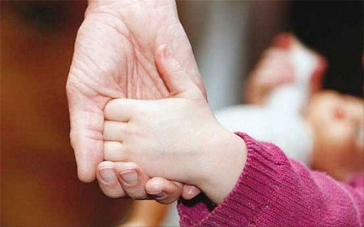 نگاهی حقوقی به شرایط فرزندخواندگی