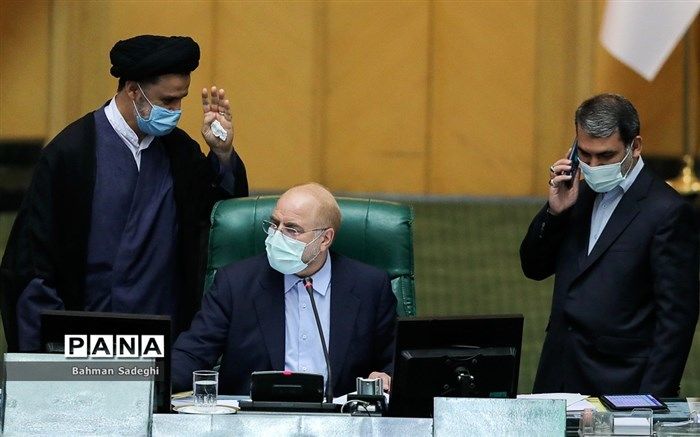 گزارش نماینده مشهد از دپوی حجم انبوه سرم‌ و شیرخشک‌ در گمرک؛ قالیباف دستور پیگیری داد