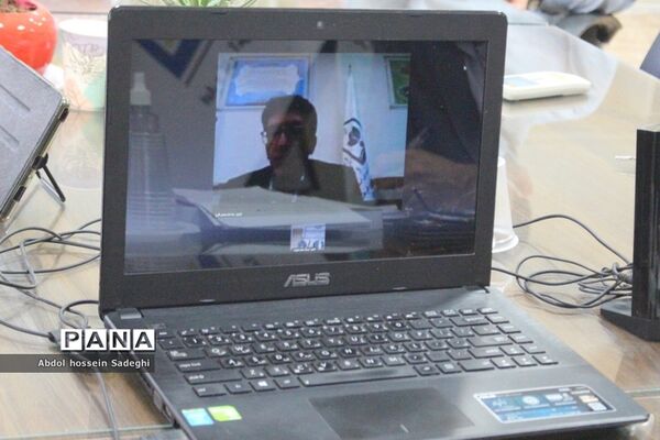 جلسه فعالیت‌های اداره امور تربیتی ، مشاوره و مراقبت در برابر آسیب های اجتماعی آموزش و پرورش استان بوشهر