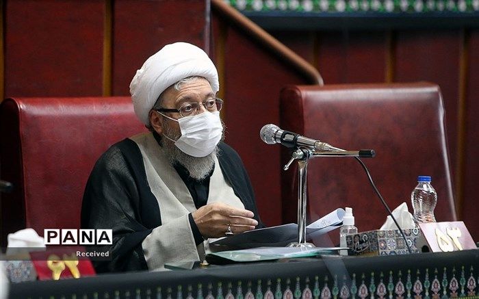 پیام تسلیت آیت‌الله آملی لاریجانی در پی درگذشت حاج محمد خجسته