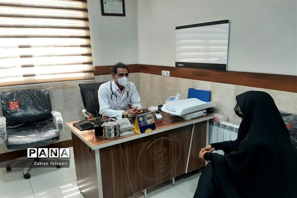 واکسیناسیون فرهنگیان آموزش و پرورش ناحیه دو بهارستان
