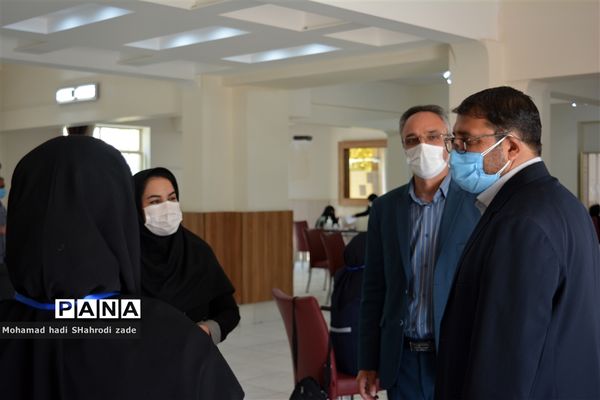 واکسیناسیون فرهنگیان ناحیه یک آموزش و پرورش مشهد در اردوگاه شهدای مدافع حرم