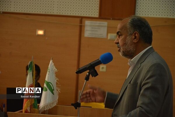 نشست علنی فصل تابستان 1400 مجلس دانش‌آموزی شهرستان بافق