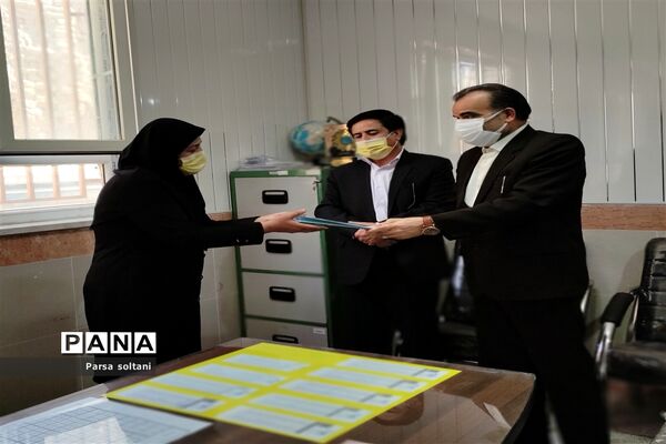 بازدید معاون آموزش متوسطه اداره کل آموزش و پرورش خراسان از مدارس کاشمر