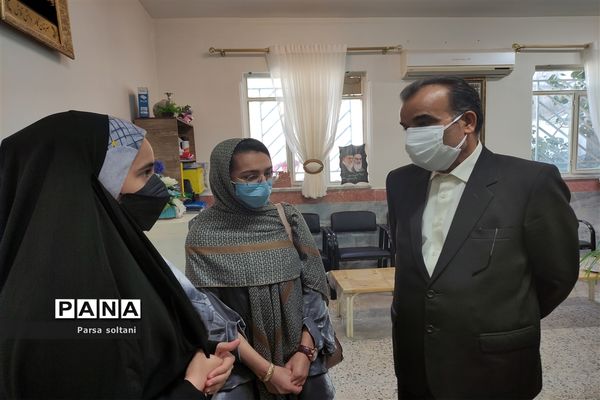 بازدید معاون آموزش متوسطه اداره کل آموزش و پرورش خراسان از مدارس کاشمر