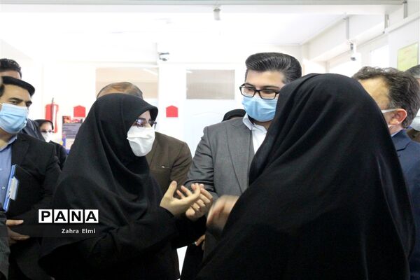 بازدید میدانی معاون وزیر آموزش و پرورش از مدارس تبریز