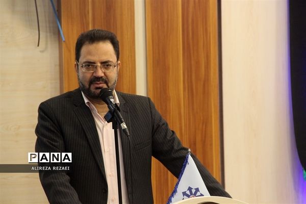 نشست خبری مدیرکل آموزش و پرورش استان قم