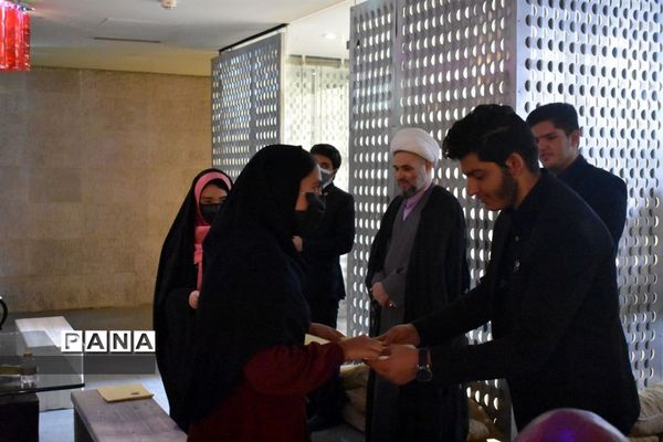 تجلیل از اعضای پویش ملی همبستگی ایران جوان