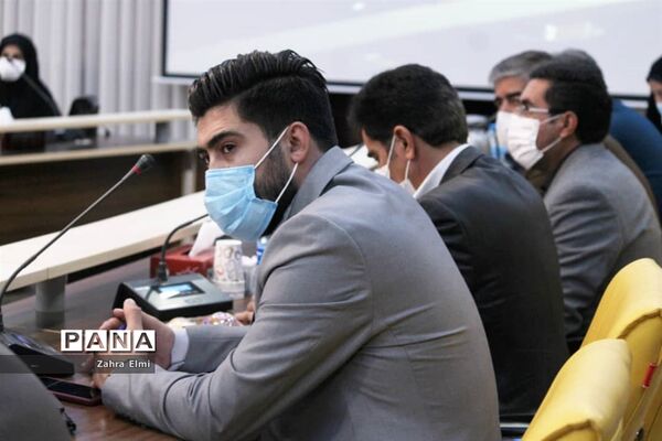 آیین تجلیل از عوامل تولید و پخش برنامه محتوای پیش دبستانی ومعاونان منتخب آذربایجان شرقی