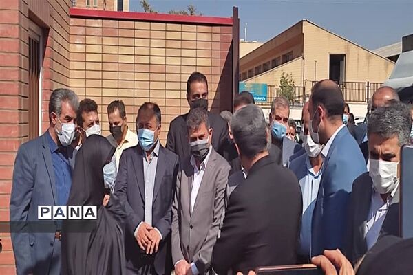 آیین افتتاح متمرکز مجتمع های آموزشی قلم و رازی در البرز