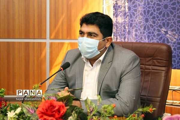 نشست هیات رئیسه مجلس دانش آموزی خوزستان با مدیرکل آموزش و پرورش