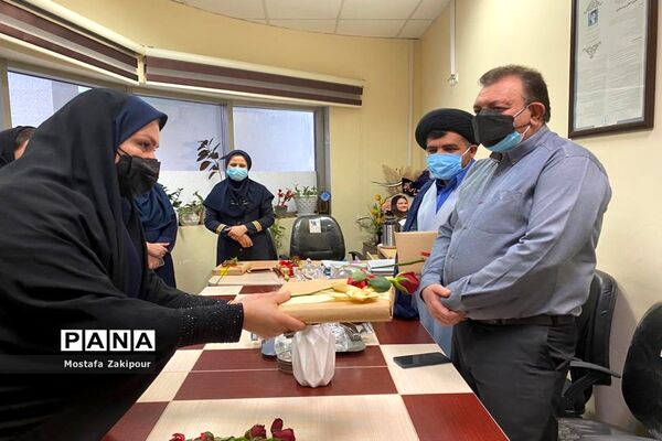 تقدیر از مدافعان سلامت مرکز آموزشی درمانی شهدای خلیج فارس