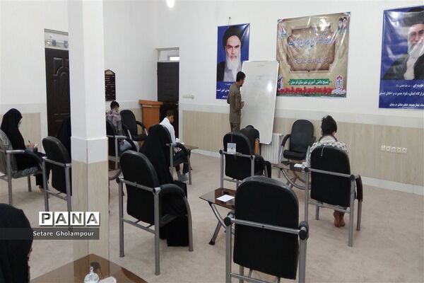 دوره آموزشی یاوران ولایت  در شهرستان درمیان