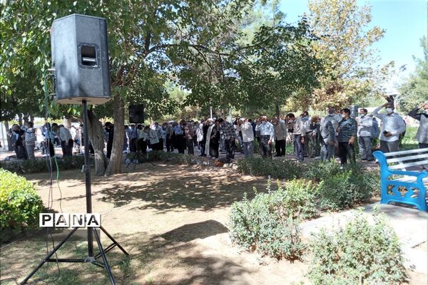 اقامه اولین نماز جمعه توسط امام جمعه جدید شهرستان کاشمر