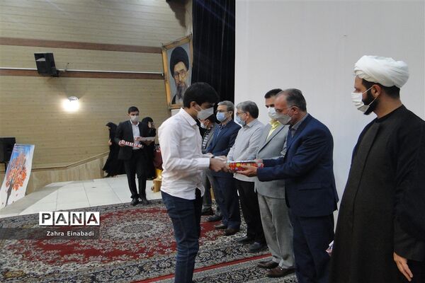 تجلیل از دانش‌آموزان منتخب شهرستان ملارد