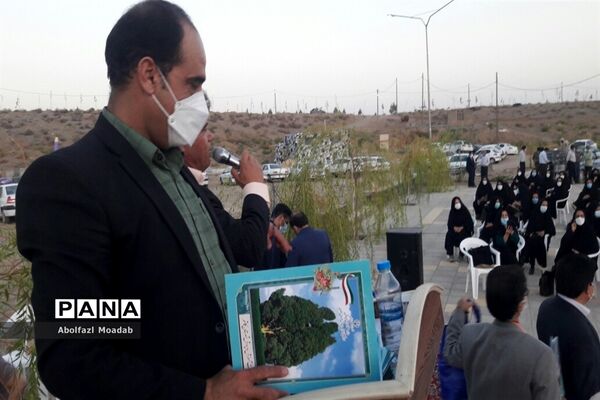 نشست تخصصی مدیران مدارس کاشمر  در آستانه سال تحصیلی جدید