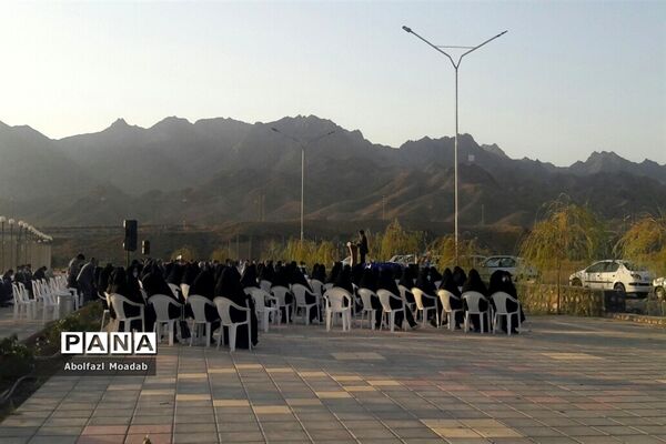 نشست تخصصی مدیران مدارس کاشمر  در آستانه سال تحصیلی جدید