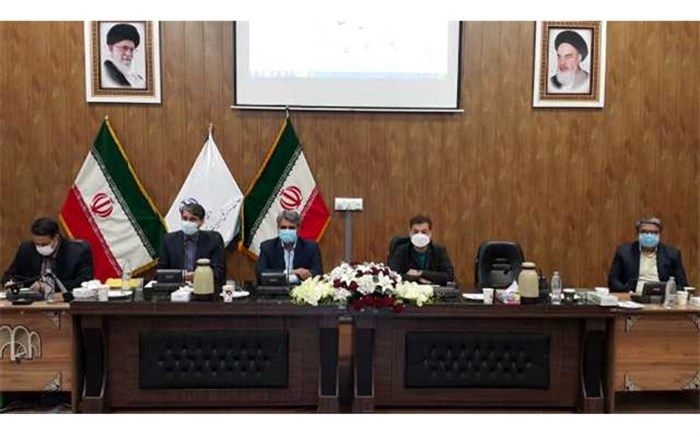 امیدواریم به‌صورت تدریجی به سمت آموزش‌های حضوری حرکت کنیم