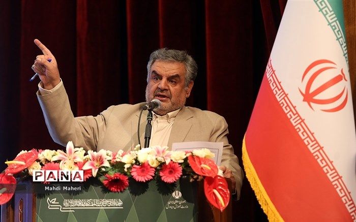 ملکی: در دفاع مقدس احیاء شدیم