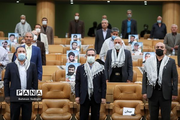 آیین تجلیل و تکریم  سراسری یک میلیون پیشکسوت دفاع مقدس و مقاومت