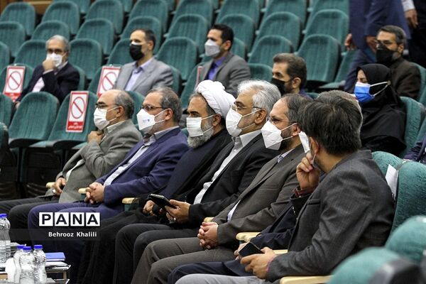 مراسم آغاز سال تحصیلی جدید و آیین استقبال از نودانشجویان دانشگاه آزاد اسلامی