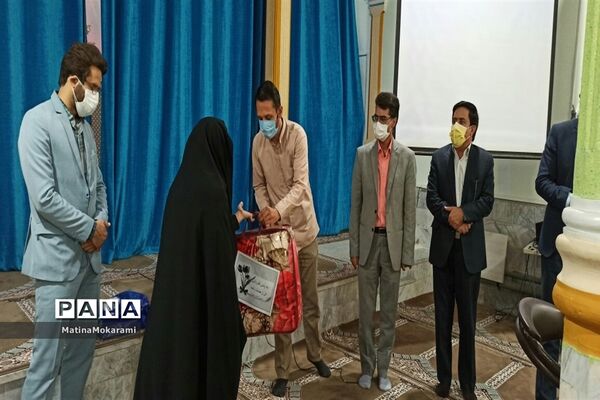 جلسه هم‌اندیشی مدیران متوسطه دوم کاشمر