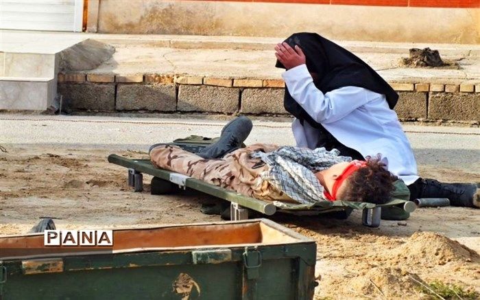 آغاز اجراهاى تئاتر خیابانى به مناسبت گرامیداشت هفته دفاع مقدس و ایام اربعین حسینی