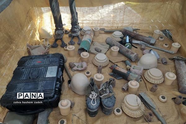 نمایشگاه هشت سال جنگ دفاع مقدس در فرهنگسرای ولا شهرری