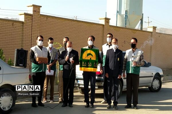 اهدای۵۰۰پک لوازم التحریرازطرف کانون خدمت رضوی شهرستان گلپایگان