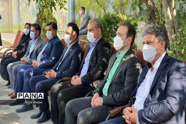 جشن شکوفه‌ها در بهارستان یک