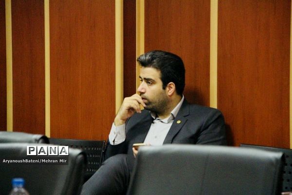 تجلیل از خبرنگاران برتر استان گلستان