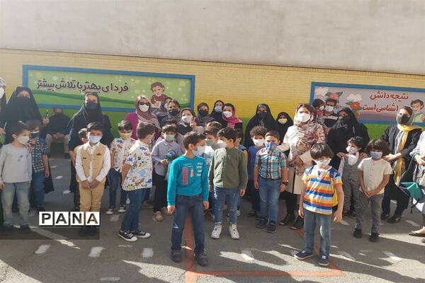 جشن شکوفه‌ها جشن مهربانی در منطقه هفت