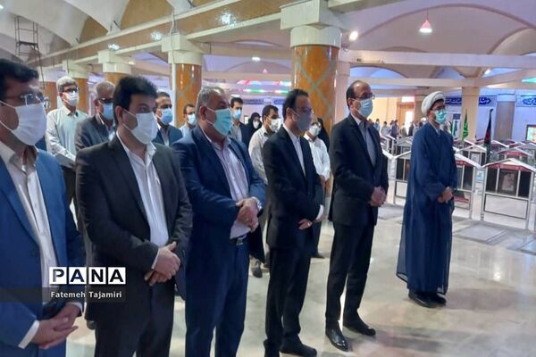 تجدید میثاق و عطر افشانی قبور مطهر شهدا در بوشهر