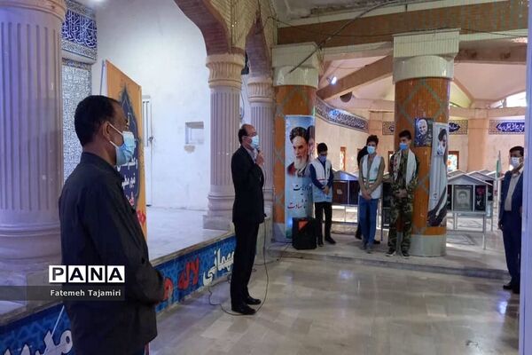 تجدید میثاق و عطر افشانی قبور مطهر شهدا در بوشهر