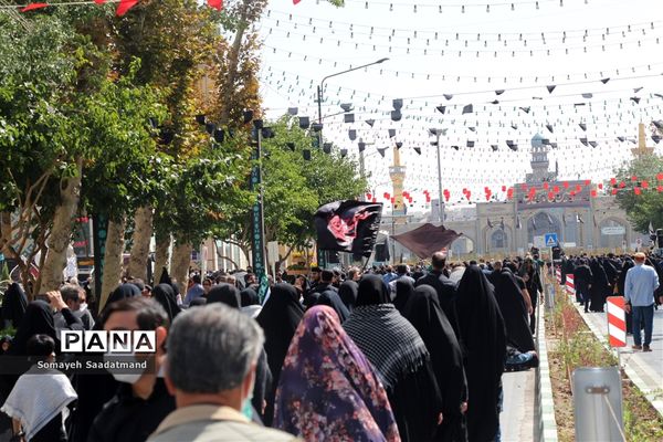 راهپیمایی عظیم جاماندگان اربعین حسینی(ع)