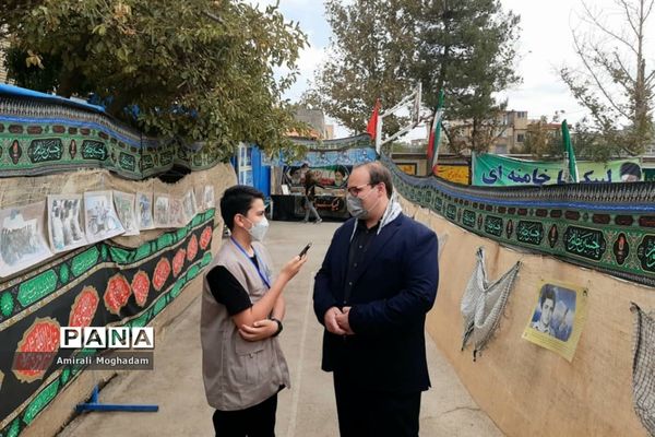 رونمایی از کتاب سه سردار به مناسبت هفته دفاع مقدس و اربعین حسینی