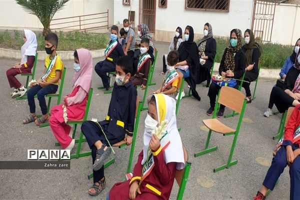 جشن شکوفه‌ها در محمودآباد