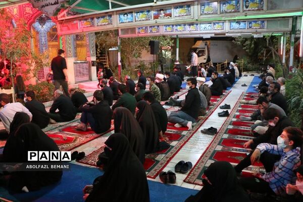 سومین برنامه شب‌های پرستاره در قم