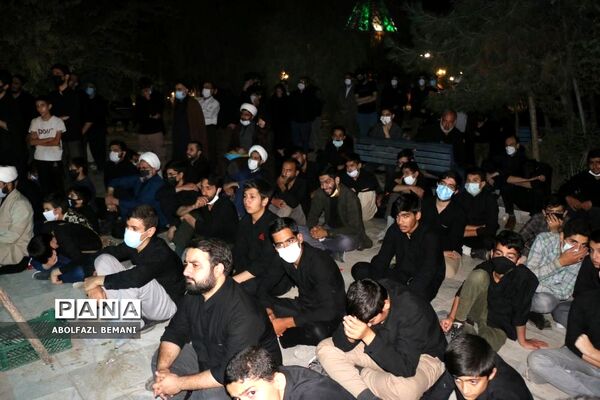 سومین برنامه شب‌های پرستاره در قم
