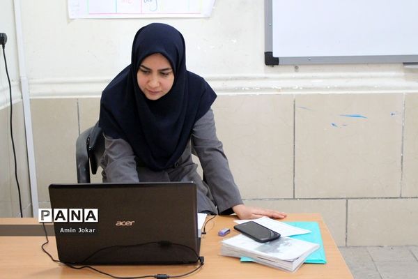 آیین نواختن زنگ آغاز سال تحصیلی در فارس