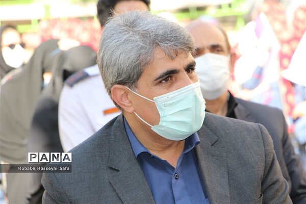 آیین بازگشایی مدارس منطقه ۱۷، در مدرسه شهدای گمنام